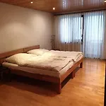 Wohnung für 4 Personen, 2 Schlafzimmer, 2 Parkplätze, WLAN